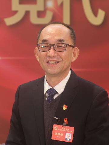 珠海斗门区委书记苏虎:"抢抓机遇 做好文章答卷"_腾讯新闻