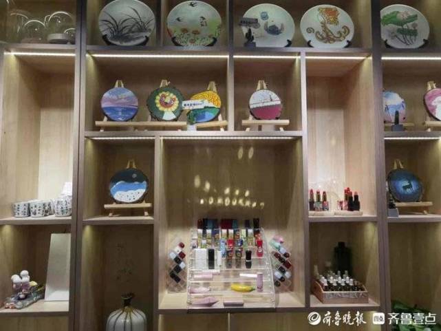私人订制的花样手工故事多！DIY手作店吸引老少都来体验_腾讯新闻