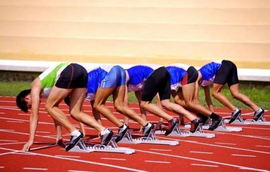 假跑女王罗茜靠中途搭乘地铁获得马拉松冠军事后拒不承认