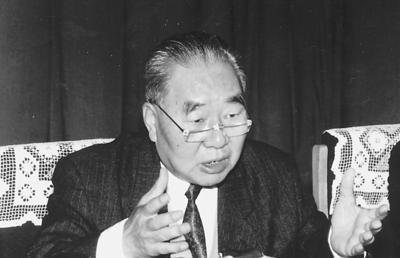 他曾任黑龙江省委书记曾主政河北35岁副厅57升正部享年77