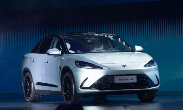 北汽极狐华为版推迟交付,厂家有苦难言!