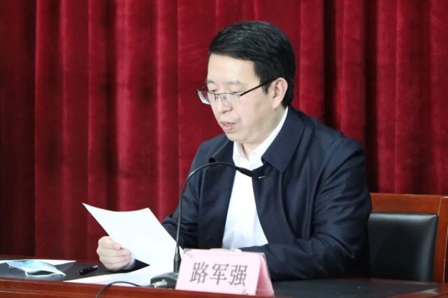 区委副书记区长路军强到区职业教育中心讲思政课