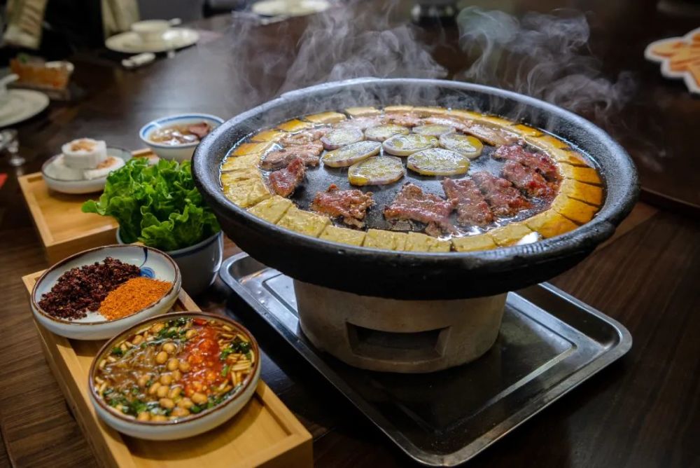 了不起的六盘水美食全有福烙锅