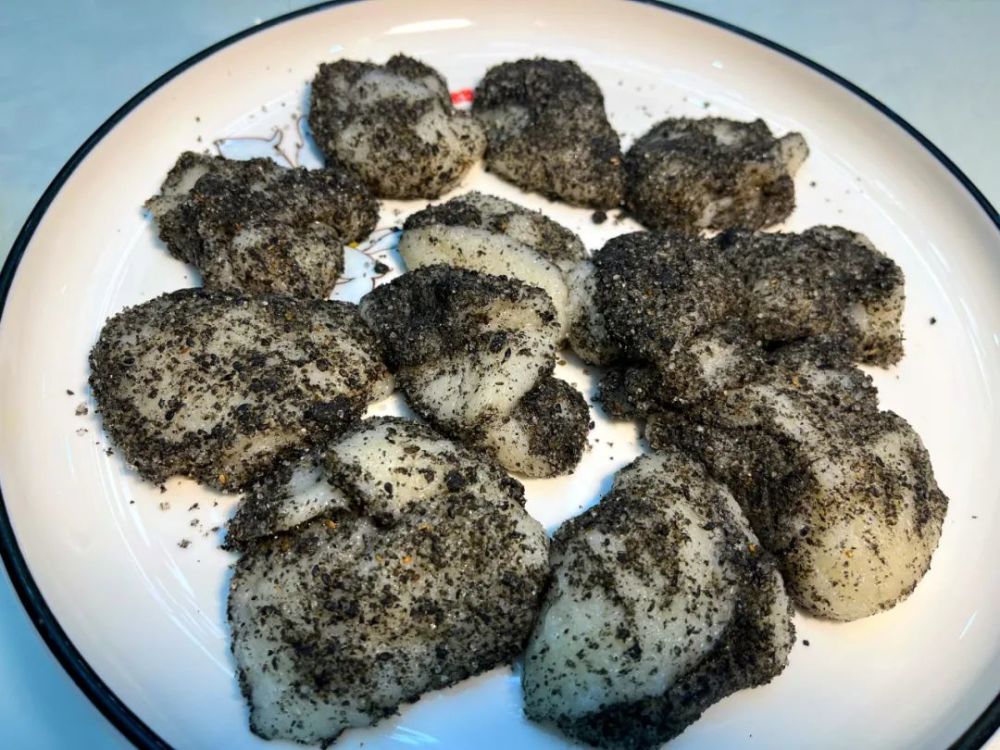 美食文化有自己独到的见解拥有10年的老牌口碑三盘四碗深耕湖口县城一
