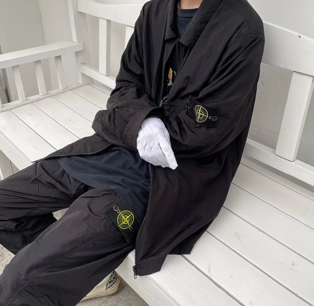 ins冷淡风男生头像(9)插图4