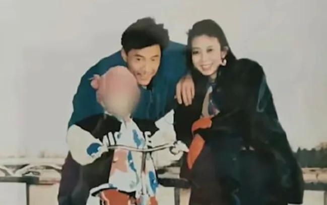 演员于荣光和妻子王玉苓离婚夫妻共同财产已分割完毕