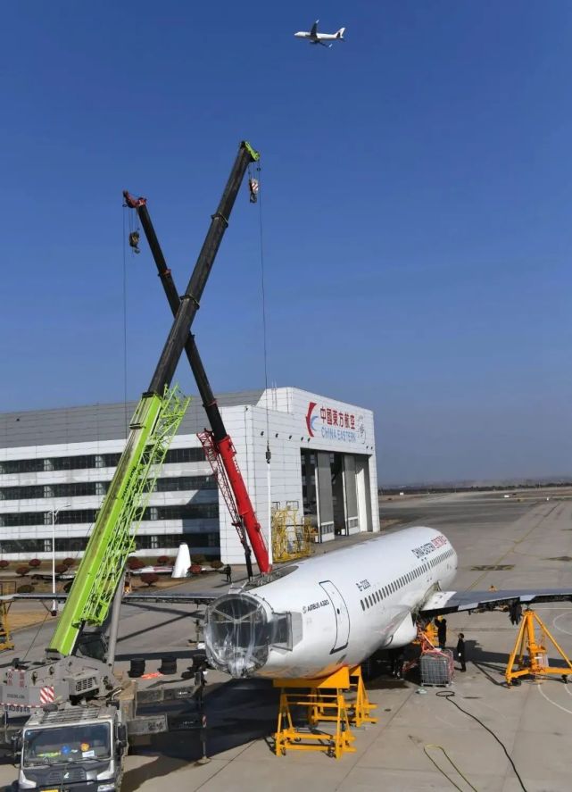 可以最大化地利用零部件的剩余价值,规范的飞机拆解飞机退役数量持续