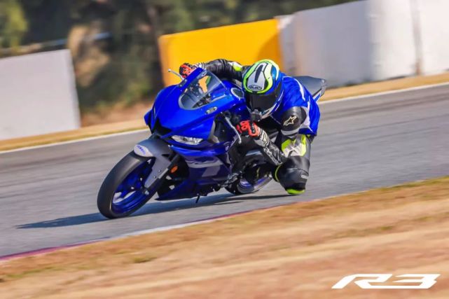 车评特辑:雅马哈yzf-r3珠海赛道体验,一款车让你从入门到精通!