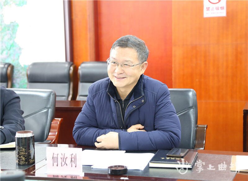 市委市政府到省发改委省自然资源厅对接工作并座谈