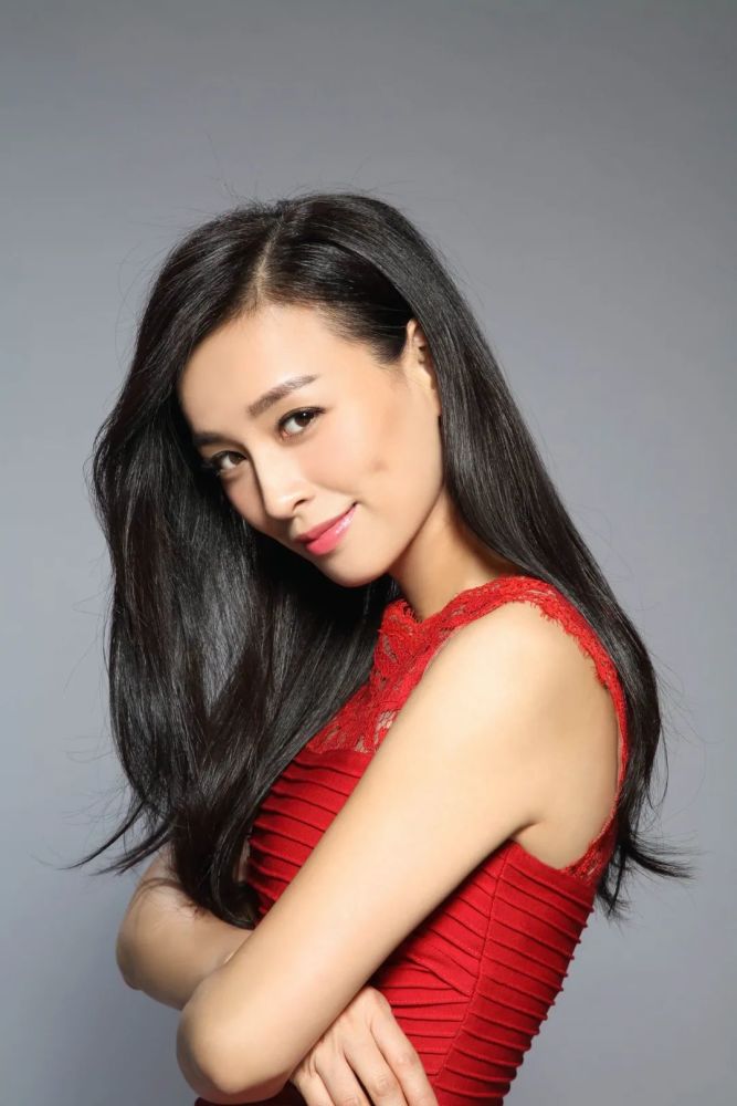 微商女王张庭tst庭秘密涉嫌传销被查冻结资金6亿