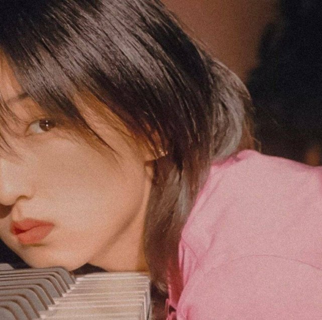 张子枫头像绝绝子氛围