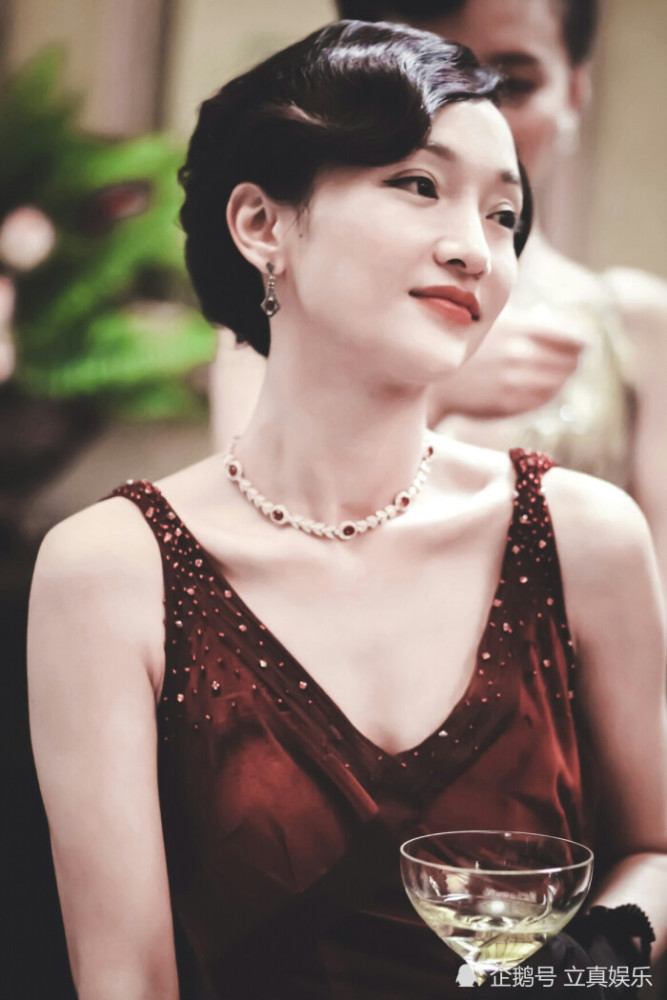 演员周迅可爱照片合集