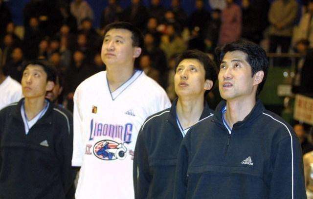 2000-01赛季,孙罗组合成立,李爱军也从奥神队回归,吉林队实力大增