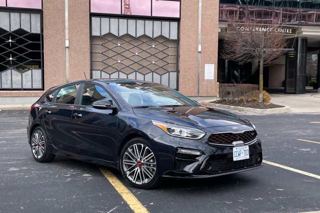 2021年起亚福瑞迪forte5gt评测并非小钢炮的掀背车