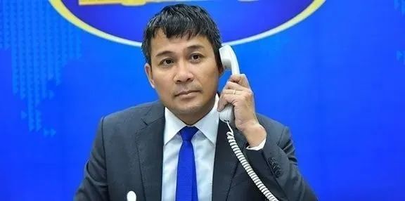 越南外交部副部长阮明武与中国外交部部长助理吴江浩通电话.