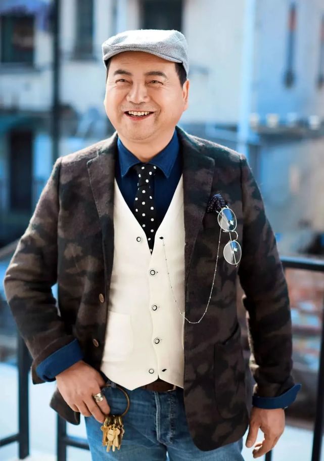 老伯伯内衣店 店主愚园路1058号竺少莊2019年,创邑曾与eastlee摄影