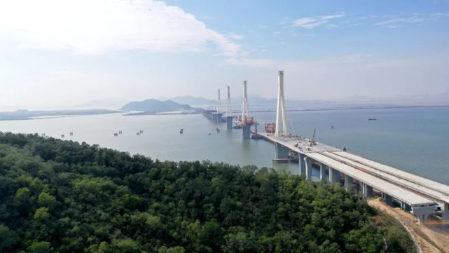 完工率85%?金海大桥通车,进入年度倒计时!