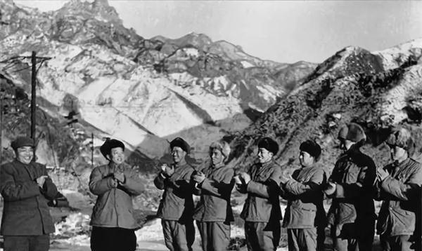 志司位于平安北道昌城郡大榆洞,距离我军第一次战役我军首次歼敌1个营