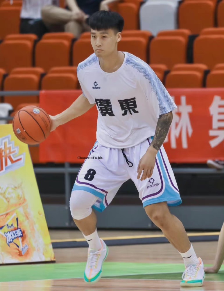 中国男篮赵睿简介