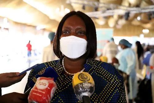 安哥拉疫情汹涌新增破3000