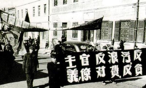 直到1978年,党的十一届三中全会召开,会后平反了一些冤假错案,周持衡