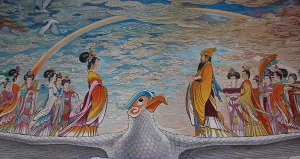 在很多影视剧中,王母娘娘和玉皇大帝一直是以夫妻的形式出现的,七仙女