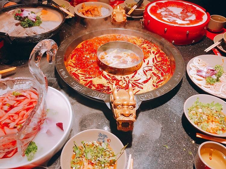 来自五湖四海的火锅靠什么让男女老少为之着迷和青睐