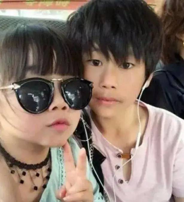 袖珍人倪莎莎撮合爸妈复婚给弟弟盖婚房与袖珍人一起创业