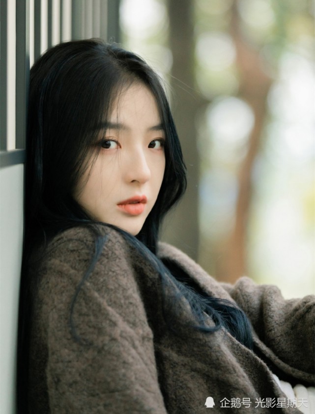 清纯唯美的气质美少女成熟优雅图片