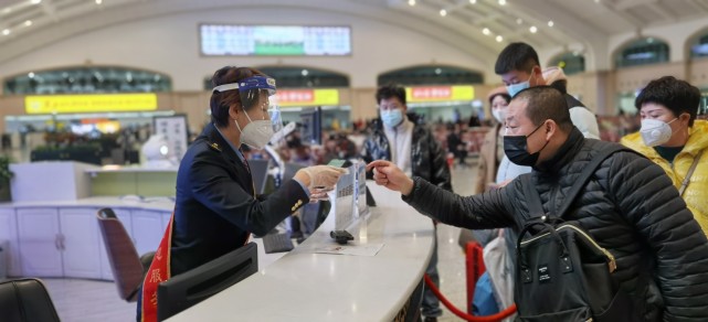 7次,齐齐哈尔至合肥t244/1t242/1次,哈尔滨西至重庆k1062/3k1064/次 