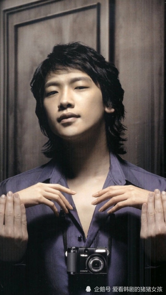 对于rain,个人是从《浪漫满屋》第一次深刻记住了这个演员,想必很多小