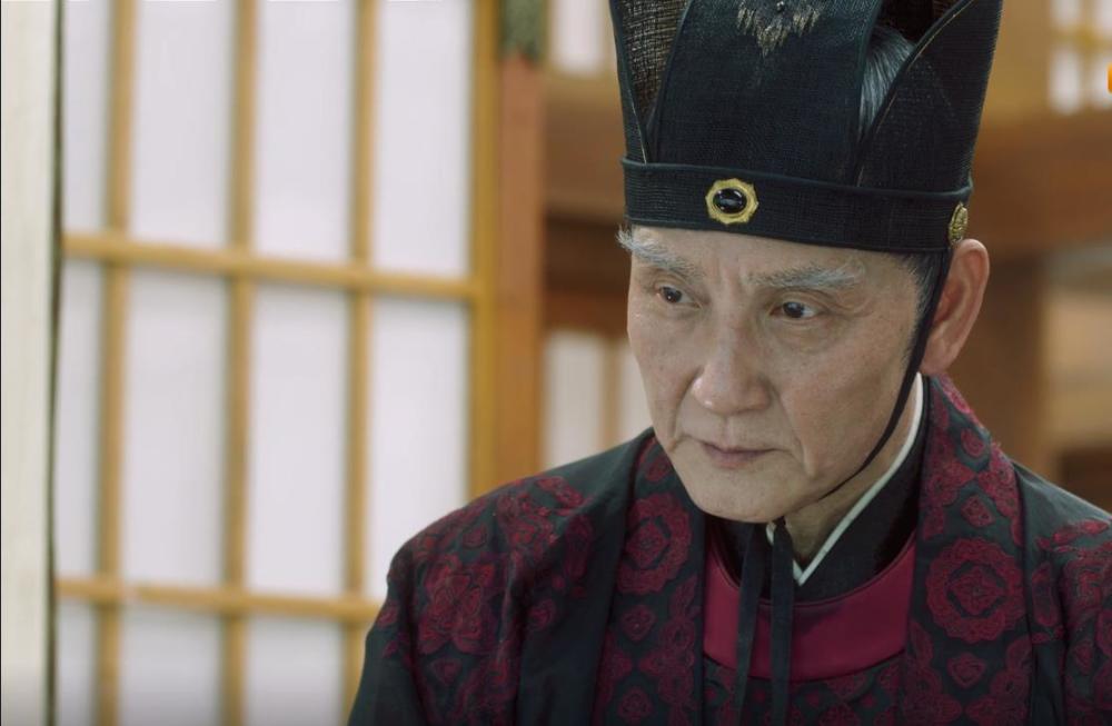 他的过往经历,皇帝有一个私生子赵楷,赵楷的母亲对韩貂寺有一饭之恩