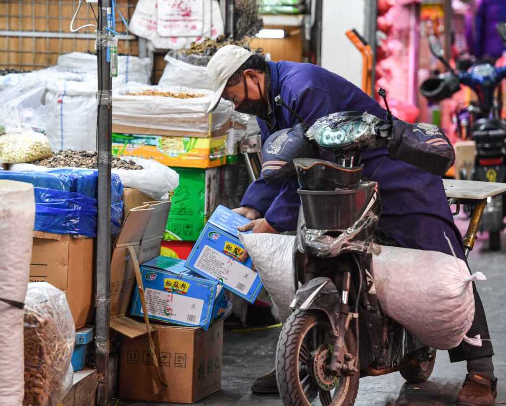 宁波二号桥市场红红火火迎新年