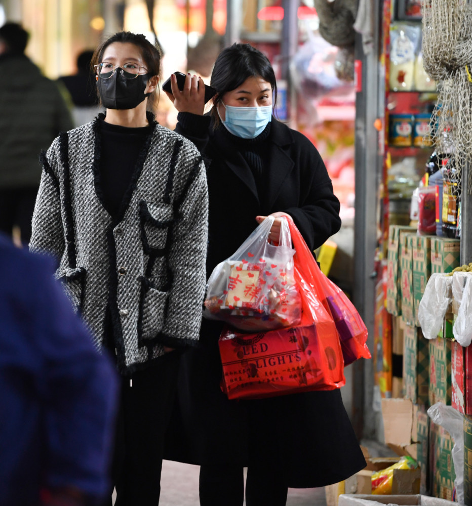 宁波二号桥市场红红火火迎新年