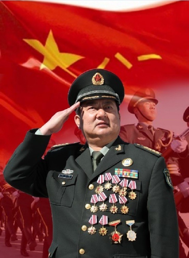 天下第一兵从军27年仅休59天结婚当天竟让妹妹抱着公鸡娶嫂子