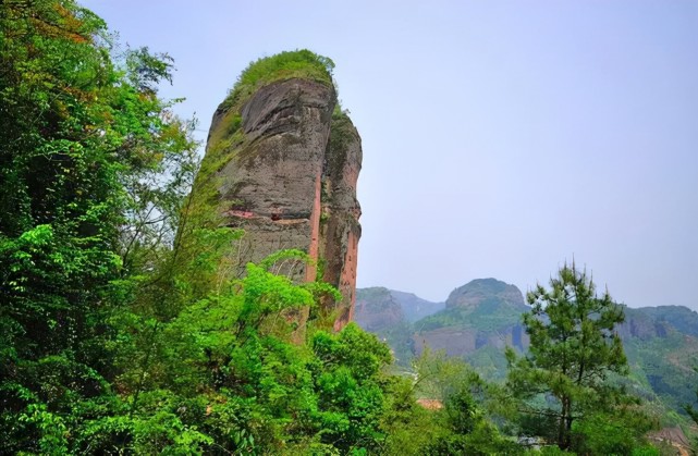 任雲南大姚知縣,陞直隸霸州知州,廣西左州知州,浙江湖州府同知,江南