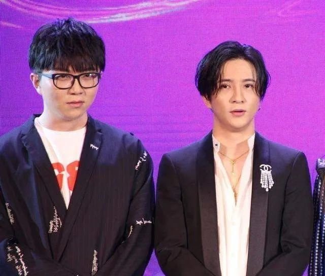 唱歌鬼哭狼嚎动作像做法事华晨宇让大众对音乐失去信心