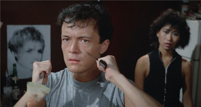 冷门恐怖片《凌晨晚餐》:郑则仕和"神仙姐姐"组cp