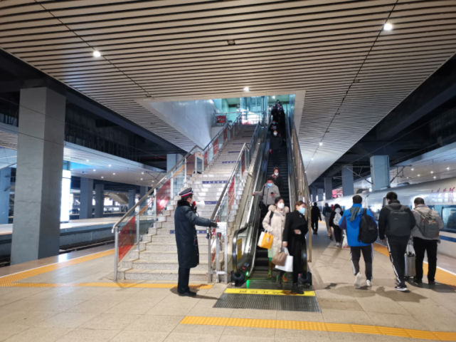 石家庄站元旦假日运输今日启动全站预计发送旅客425万人次