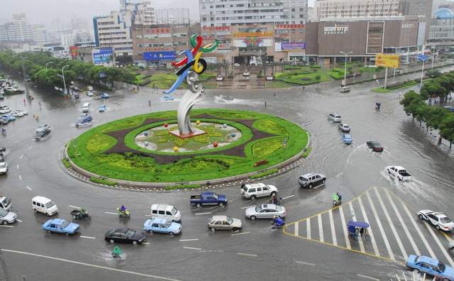 进出环岛该怎么打转向灯很多新手都做错了