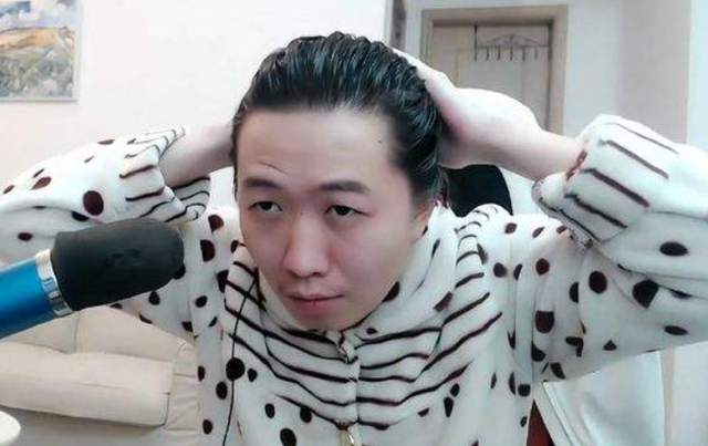 斗神争霸赛落幕剑仙孤影同时晋级总决赛吕德华豪夺2万元奖金