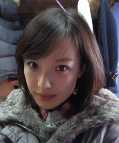 继迪丽热巴后倪妮的脸也开始垮了发腮法令纹深疲态挡不住