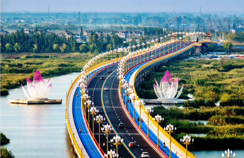 兴化市乌巾荡及下官河大桥获省级殊荣