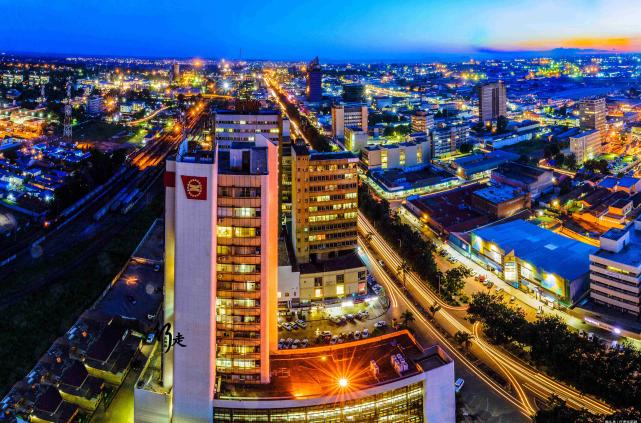 赞比亚在非洲属于发展速度相当快的国家,也是撒哈拉南部城市化程度