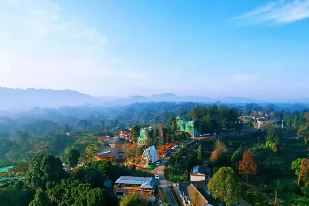 全域换新颜有颜有特色朝阳湖镇上新啦