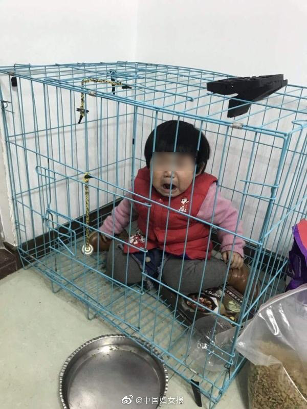 嘴巴缝针浇热油虐待致死亲生女儿的燕志云出狱又掘女儿坟