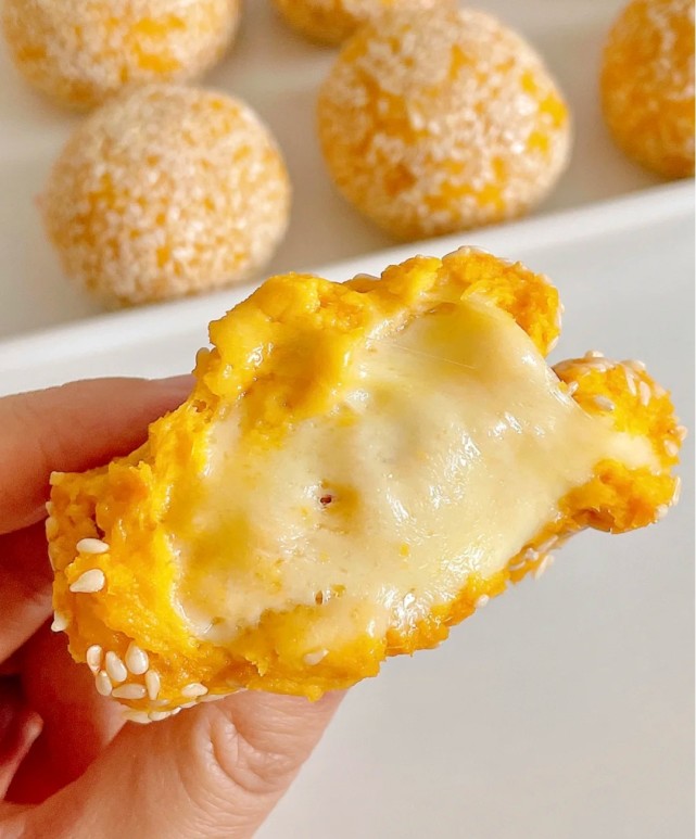 空气炸红薯芝士球香甜软糯爆浆拉丝