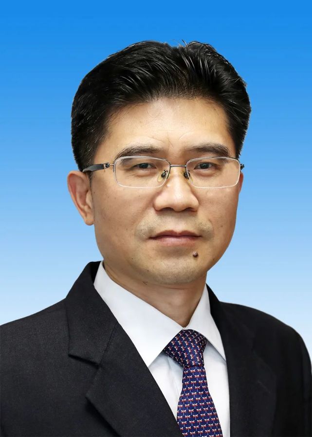 揭阳市委书记王胜当选新职,支光南当选市长丨人大政府监委两院领导