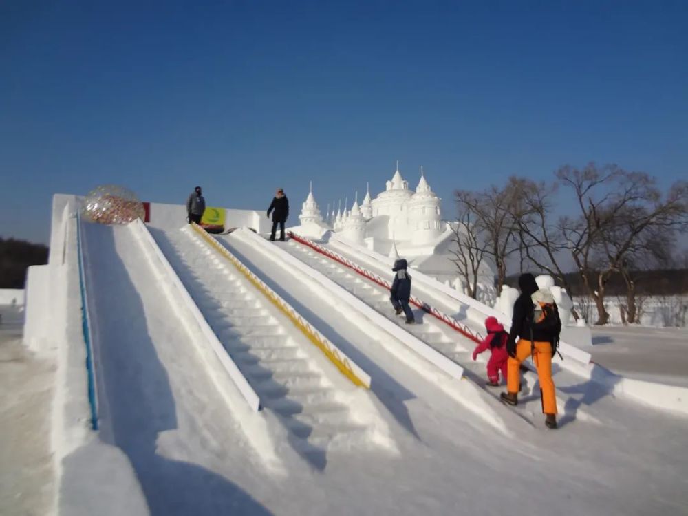 正定塔元庄冰雪乐园图片