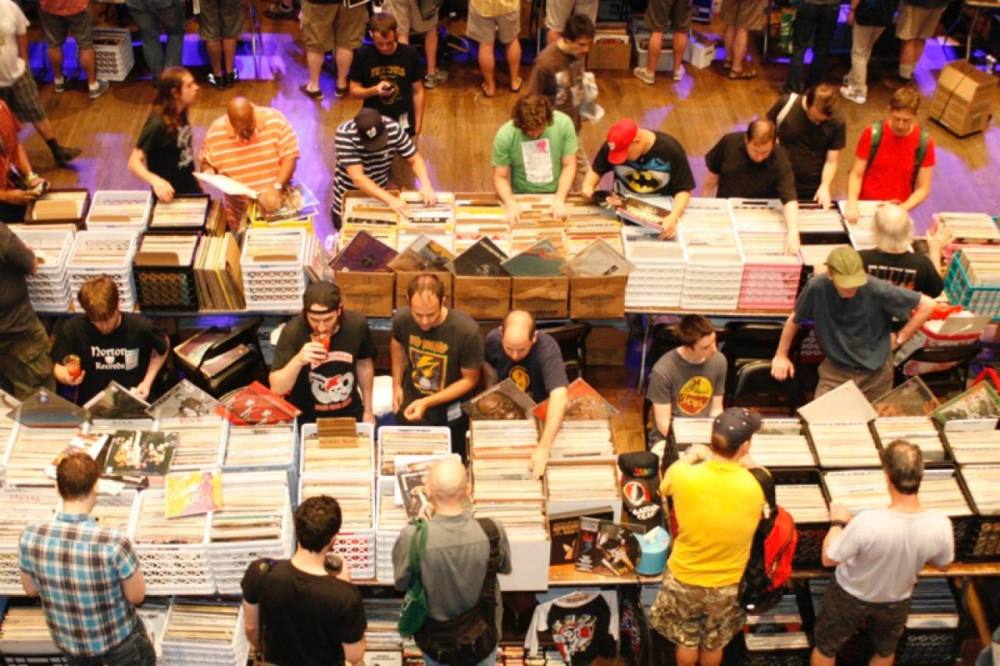 什么是黑市黑市如何运作在黑市可以买到什么